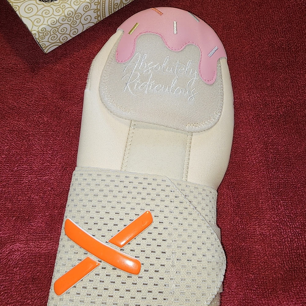 Absolutely Ridiculous sliding mitt Strawberry shake